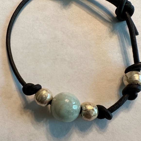 ARTISAN Green Jadeite Jade Metal Bead Knotted Brown Leather Adjustable Bracelet - Picture 5 of 7
